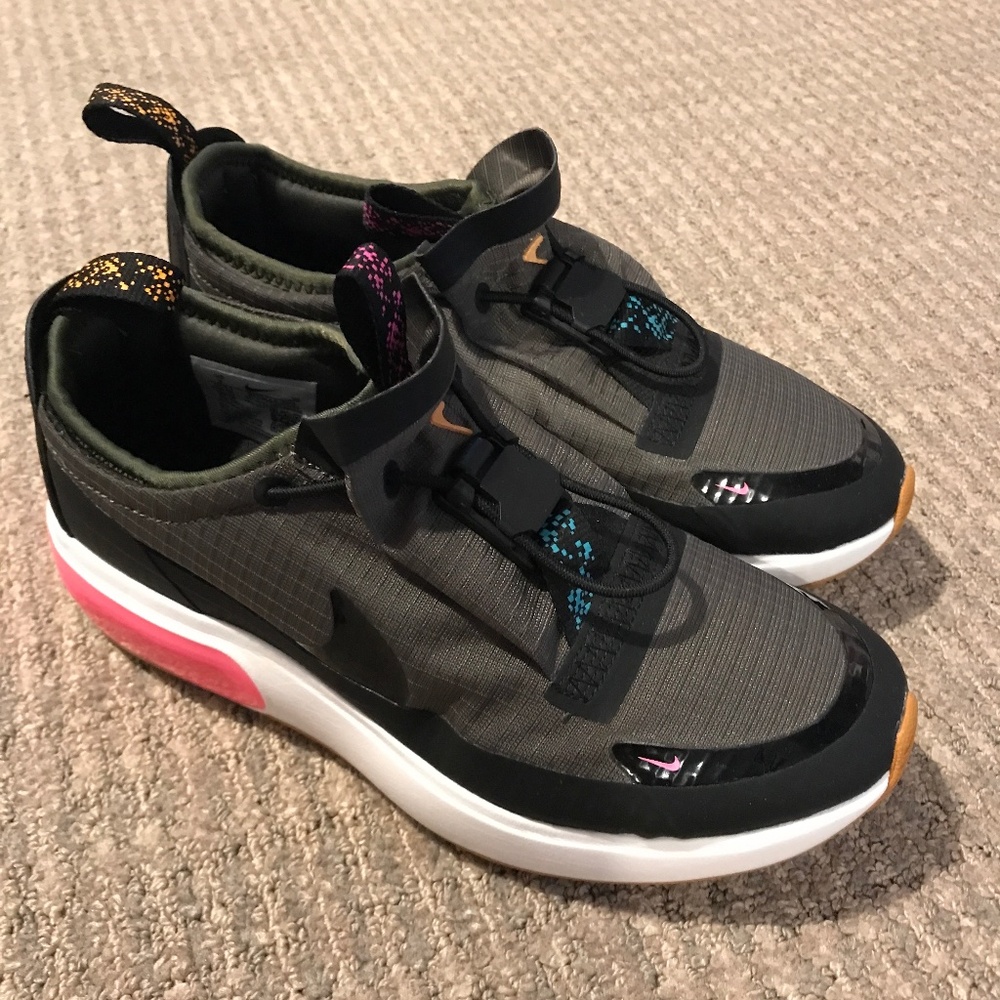 Womens Air Max Dia Winter sneaker size 7 running gym walking